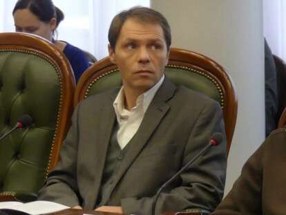 semennikov-v-zale-768x528