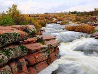 tokovskij-vodopad-5-tokovskij-vodopad-ukraina-tokovskij-vodopad-dnepropetrovsk-tokovskij-vodopad-na-57df1a0af09b6