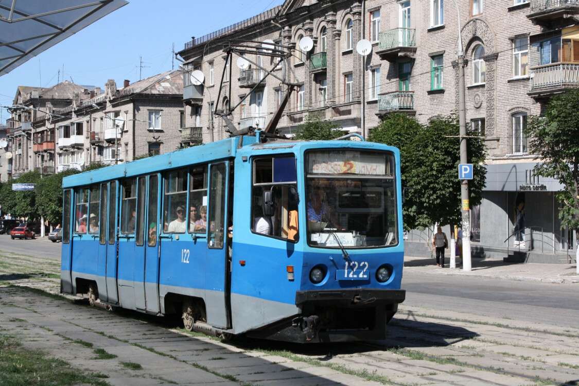 Tram_KTM-8_in_Kamianske