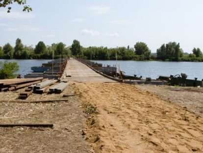 most-ponton-800x445