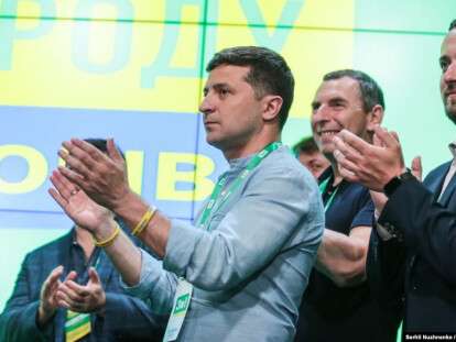 C60F9A90-6E1D-4102-9BFD-CB74A2580D20_w1023_r1_s