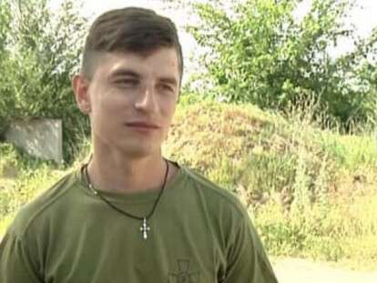 voennosluzhashhiy-640x640