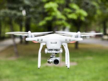 dji-phantom-3-advanced_-1500x1000