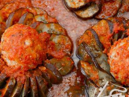 d63b700472c2330b9cd9a7415af51208_m