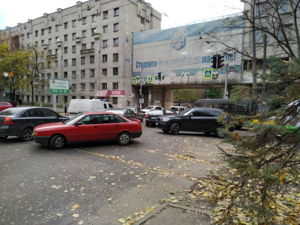 av5