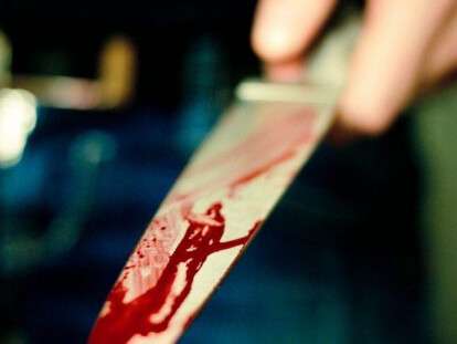 nozh_v_krovi-696x445
