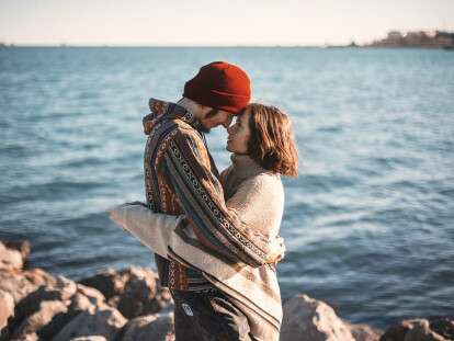 couple-1329349_960_720