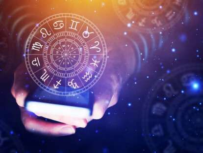 Astrology smartphone app concept