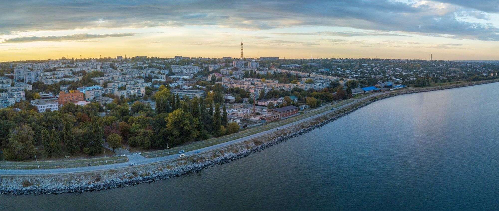 Обстановка в городе днепр. Никополь Днепропетровская область. Никополь набережная. Никополь Днепропетровская.