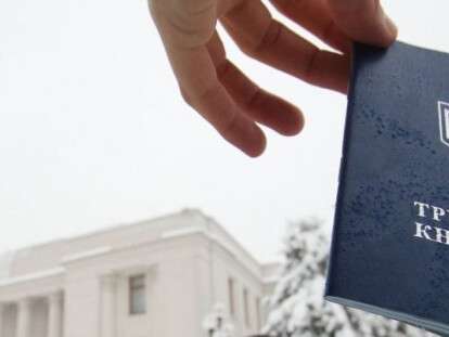 9d81bdffb5d49c8aa3ff1b027406bcf6