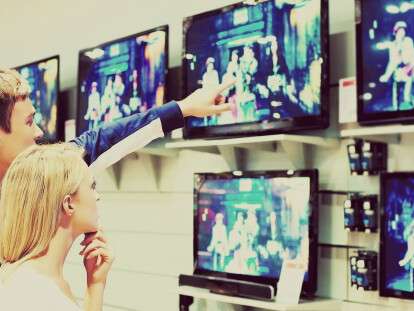 Kak-vyibrat-televizor-18