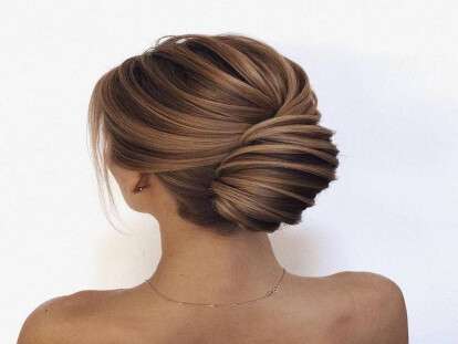 ТОП-3 легких весенних прически на 8 марта
