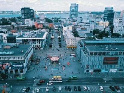 2k-kvartira-na-evropeiskoi-ploshchadi-centr-photo-00f2-674x450