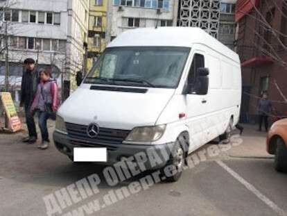 12312-1584104597-GiH0J-medium