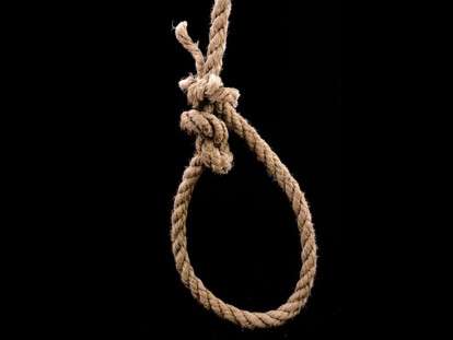 Свел счеты с жизнью: на Днепропетровщине мужчину нашли в петле (Фото)