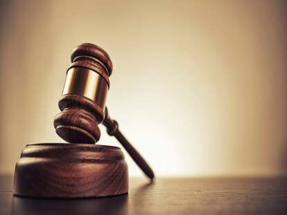 Суд Киева решил наказать "первого" нарушителя карантина