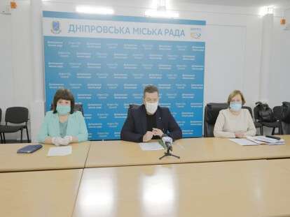 У міськраді Дніпра розповіли про зміни у соцвиплатах і доставку літнім одиноким мешканцям продуктових наборів