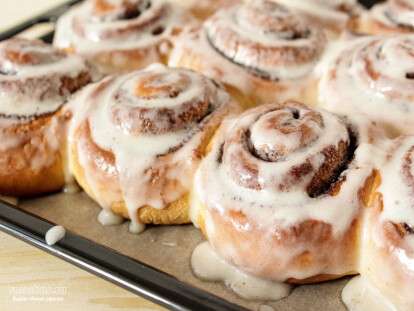 Ароматные синнабоны | легкий рецепт волшебных булочек с корицей и сливочным кремом | Днепровская панорама