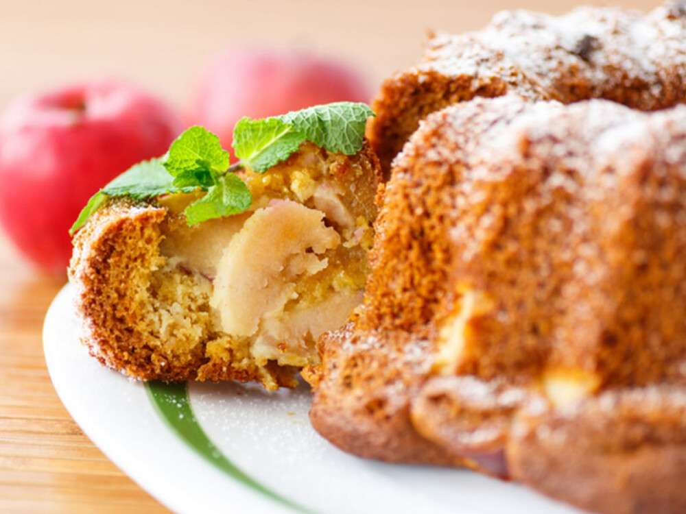 Изумительный медовый кекс с яблоками | гости будут в восторге | Днепровская панорама