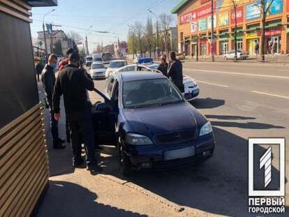 Под Днепром задержали мошенников, которые выманили у пары пенсионеров крупную сумму | Днепровская панорама