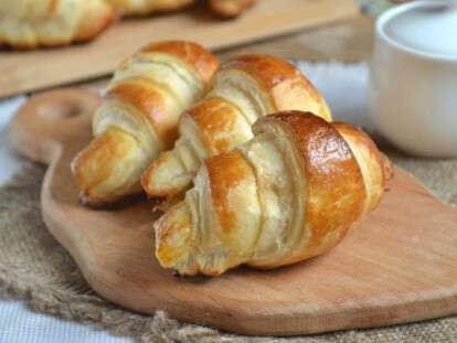 kruassani_iz_gotovogo_sloenogo_testa-258998