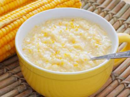 Кукурузная каша на молоке: любимое лакомство деток