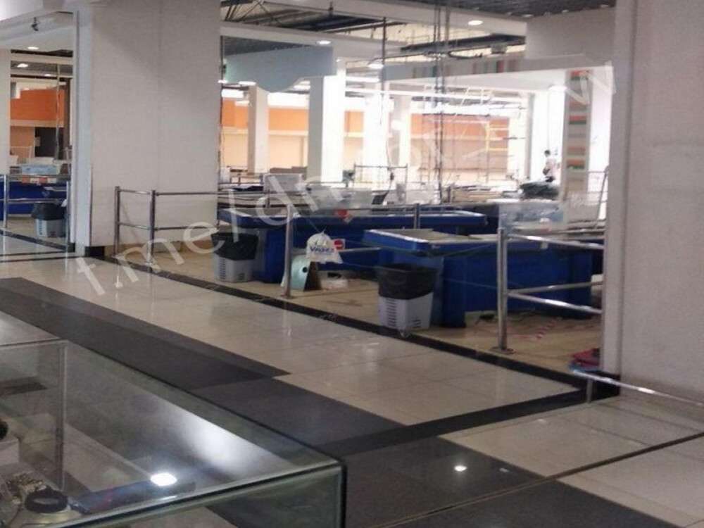 На месте "Сильпо" откроется "Varus": в крупном ТРЦ Днепра смена супермаркета (Фото)