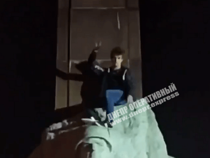 2234-1588926734-SKVg6 (1)