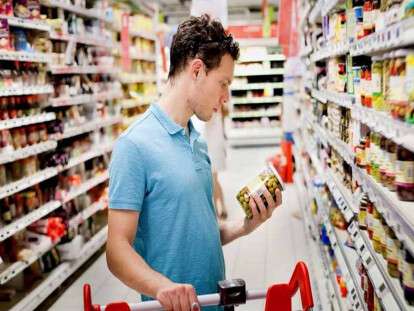 Нельзя покупать даже по акции или скидке: названы опасные продукты в супермаркете, будьте осторожны