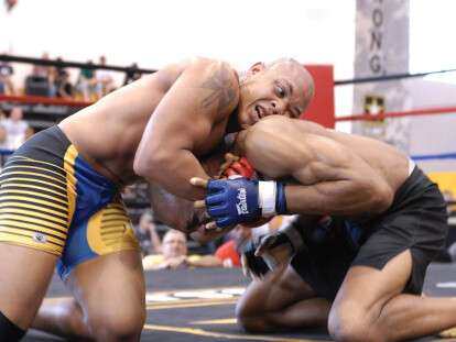 1200px-Mixed_martial_arts_at_Fort_Benning