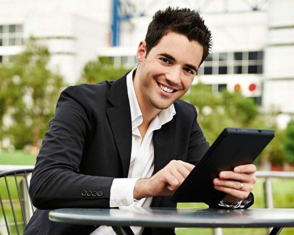 shutterstock_148850267-young-successful-businessman-with-tablet-outdoors-luxe-beat-magazine-feature-1024x682-1