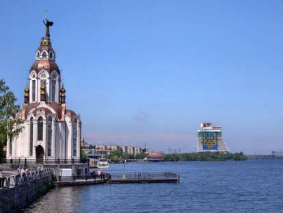 45717_800x600_Hram_Ioanna