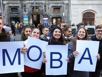 5cc16ba5d0964128856022