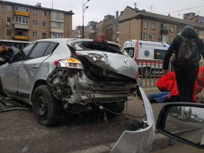 В Днепре на Слобожанском проспекте серьезное ДТП