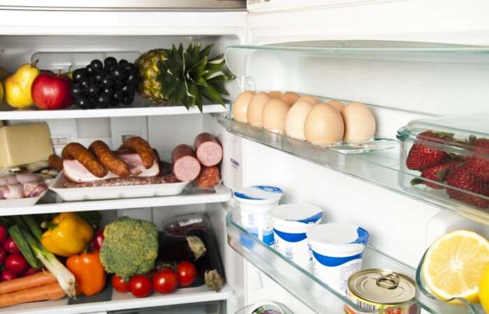 Мы всю жизнь храним это неправильно: 5 продуктов питания, которые немедленно нужно вытащить из холодильника