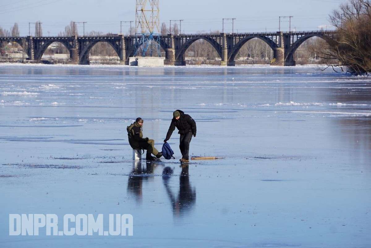 рыбаки и лед на Днепре_7