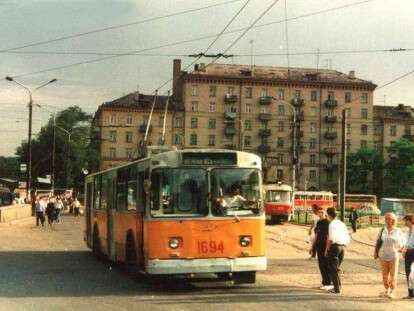 Островского площадь 1992