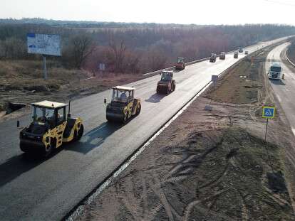 Ремонт трассы в Днепропетровской области