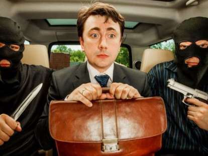 В Днепре мужчина вымогал 140 тысяч гривен за несуществующий долг.