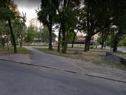 В Днепре реконструируют площадь Успенскую