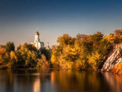 монастырский остров