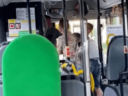 драка в маршрутке