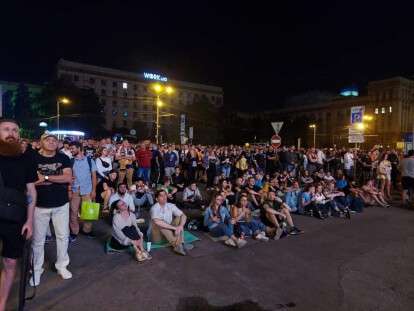 0C3DE269-AFBD-43CE-A35C-64D13E35D733