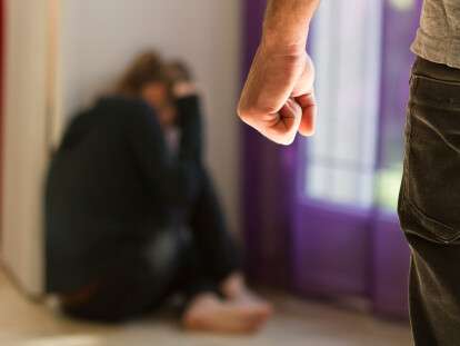 домашнее насилие