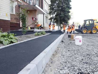 BB9758AD-FDE6-4987-839B-79BF89F34A9E