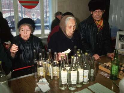 кому хорошо, кому плохо