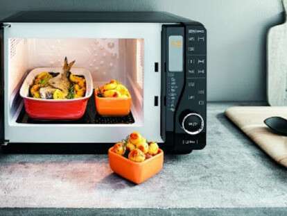 греть еду в микроволновке