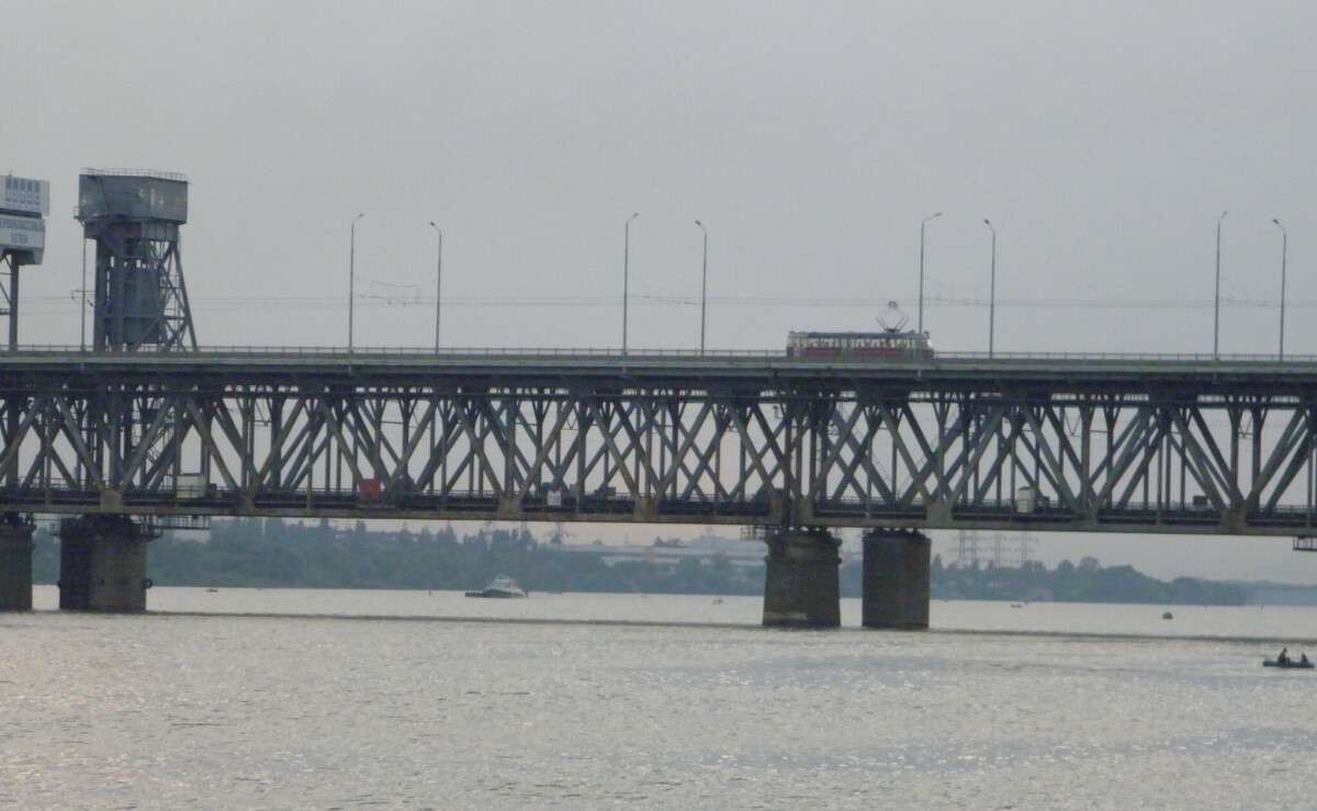 Амурский мост Днепр