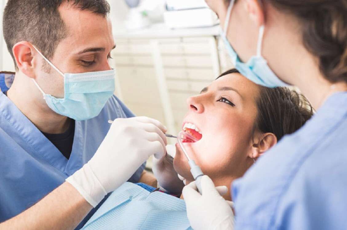 услуги стоматолога
