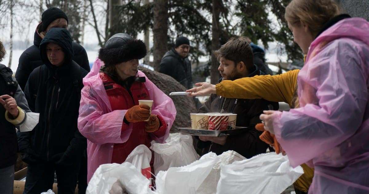 волонтеры